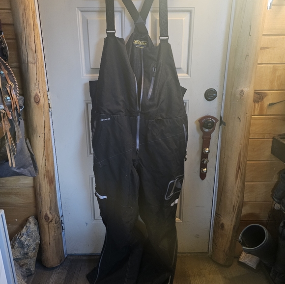 Men's Klim Storm GORE-TEX Snowmobiling Bibs - Picture 1 of 2